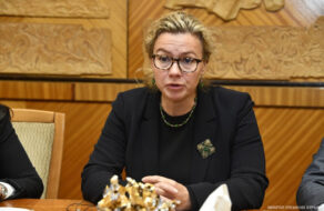 post-image